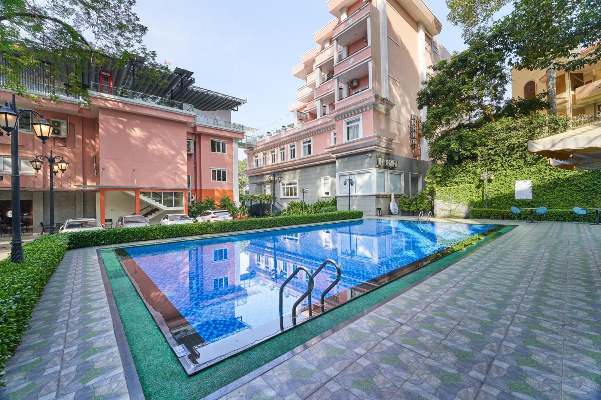 Thu Dau Mot Bcons Riverside Hotel Binh Duong מראה חיצוני תמונה